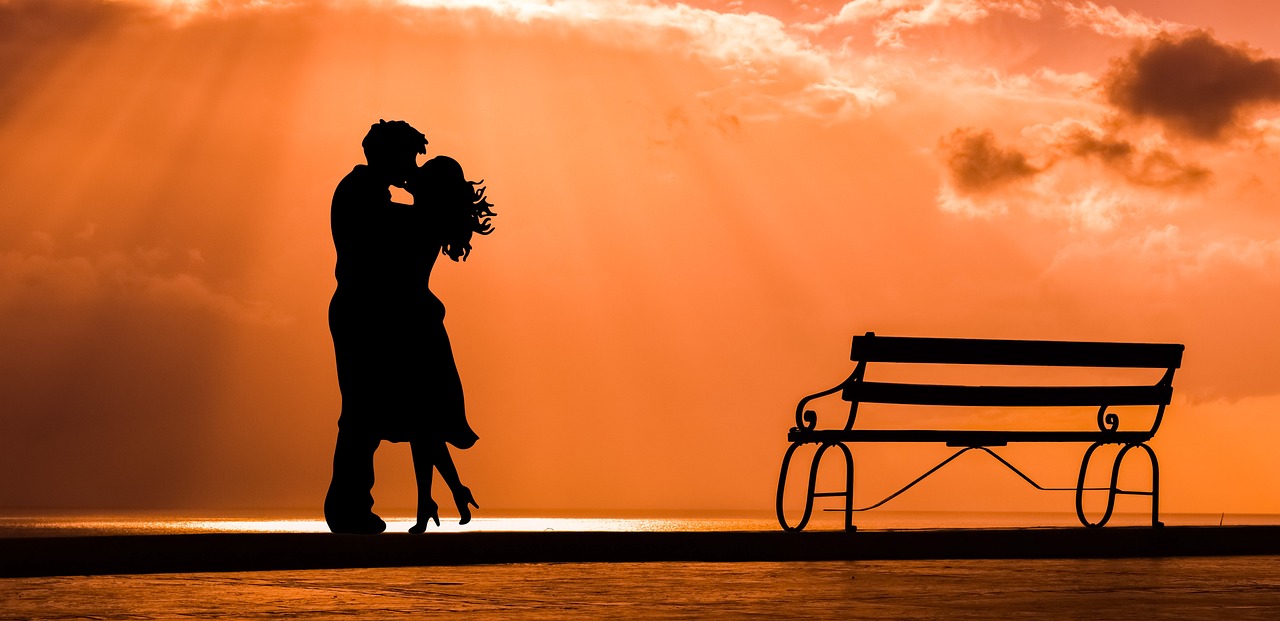 5 Surprising Ways a Virgo Man Wins over a Gemini Woman in Love