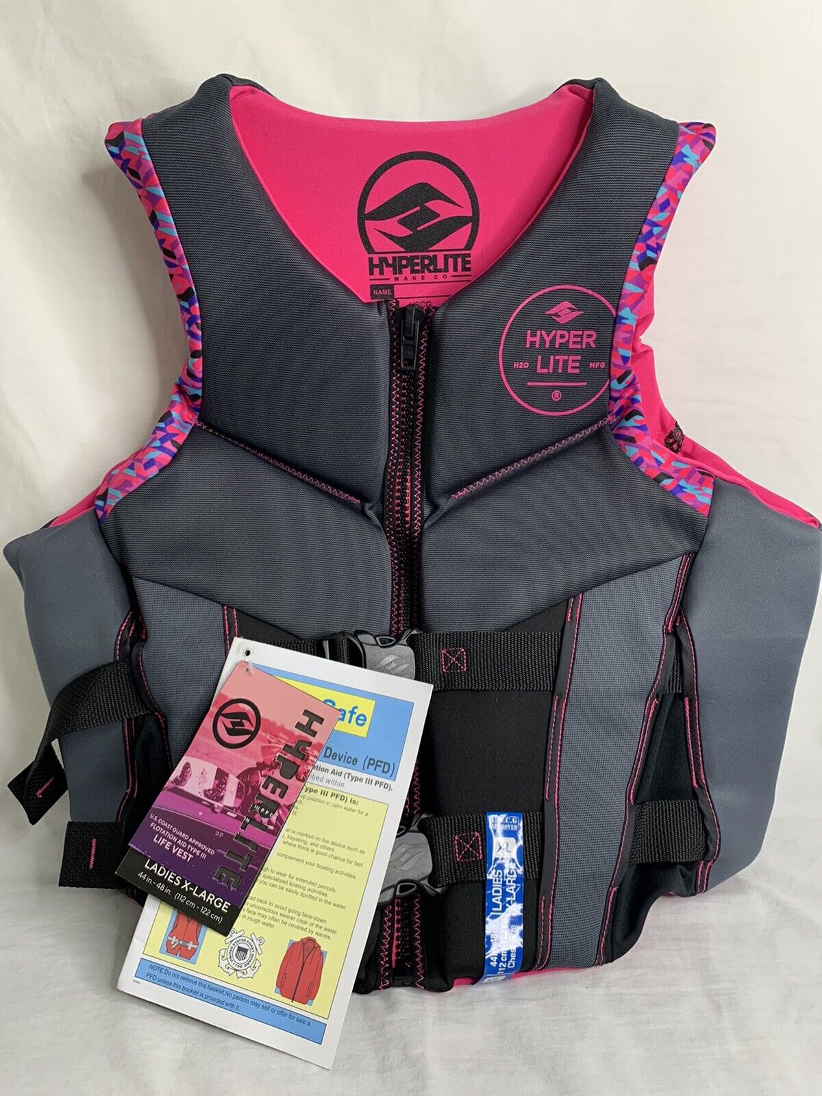 The Top Women's Life Jackets for Thrilling Water Sports Adventures